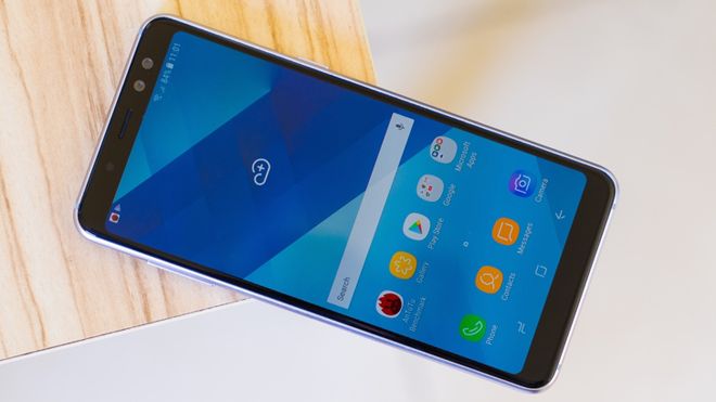 Samsung Galaxy A8/ A8+ lên kệ: viền màn hình mỏng, camera selfie kép