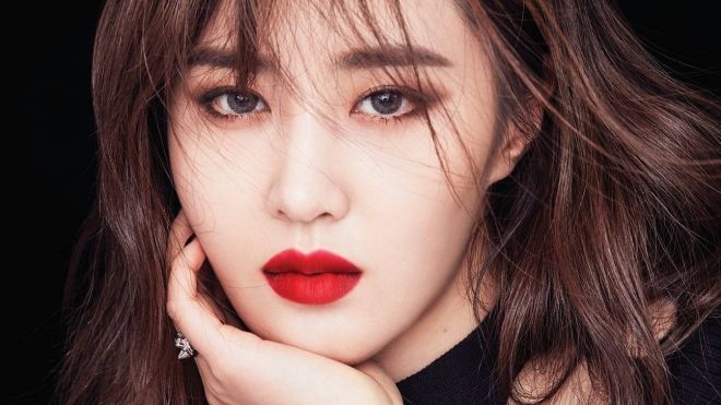 Yuri - Thành viên đầu tiên của SNSD trình làng ca khúc solo trong năm 2018