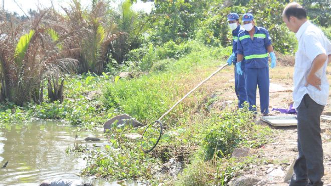 Đang câu cá, 'cần thủ' hoảng hốt phát hiện thi thể nam thanh niên trôi lềnh bềnh trên sông