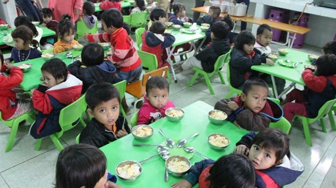 Trẻ em mẫu giáo được Nhà nước hỗ trợ ăn trưa