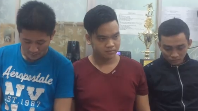 Thua game bắn cá, 2 thanh niên rủ nhau đi trộm xe máy ở Sài Gòn