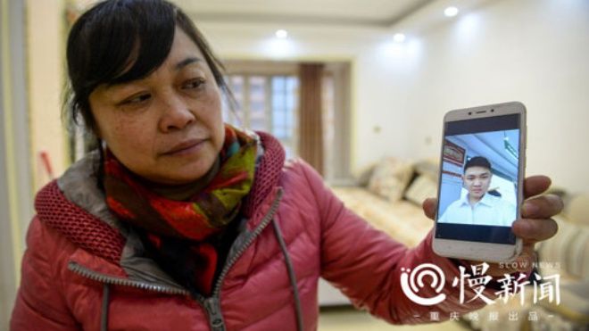 Bị bắt cóc từ bé, chàng trai không muốn tìm bố mẹ đẻ vì sợ mẹ nuôi đi tù