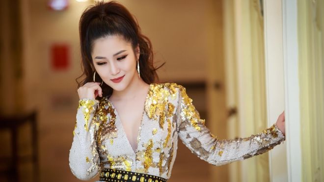 Nhá hàng ca khúc mới, Hương Tràm sẽ khiến fan hạnh phúc hơn ‘Em gái mưa’ chăng?