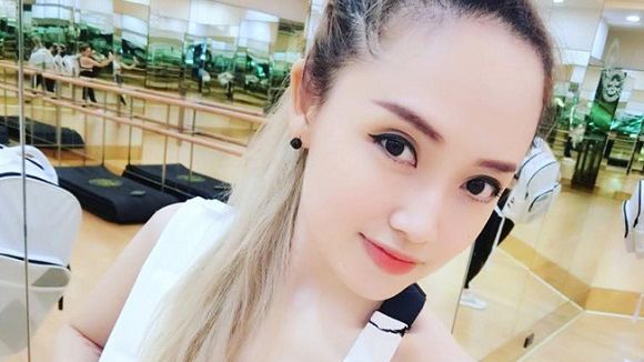 Vẻ đẹp gợi cảm của Ngọc Trang- nữ MC VTV công khai yêu đồng giới