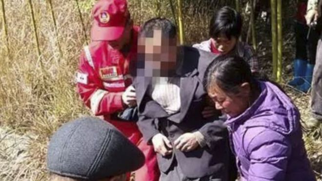 Không muốn là gánh nặng cho vợ con, người đàn ông ung thư trốn vào hang để tự sát