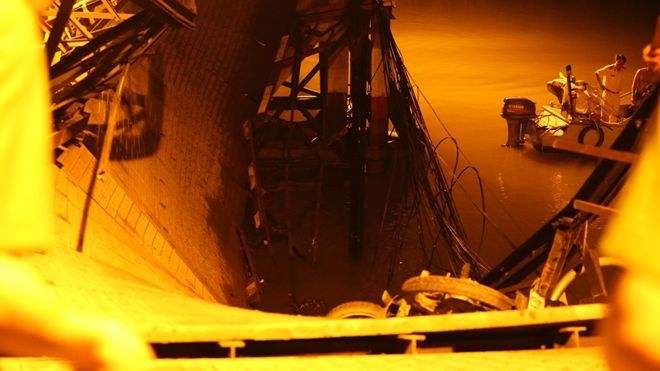 Cầu Long Kiển sập do tài xế phớt lờ cảnh báo, cho xe 15 tấn chạy lên cầu