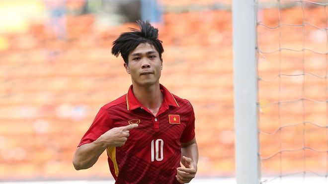 Công Phượng 'xé lưới' U23 Iraq: Quà tặng sinh nhật cho triệu fan yêu CP10