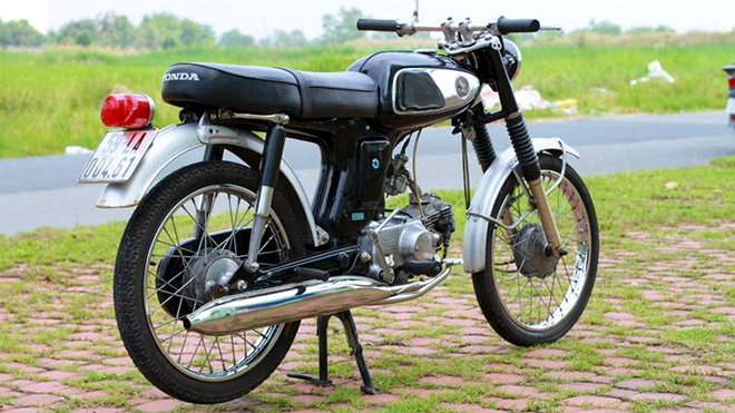 5 chiếc xe 'huyền thoại' đã đi vào lòng biết bao thế hệ thanh niên Việt