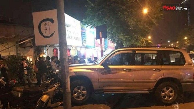 Tạm giữ hình sự tài xế lái ô tô đâm liên tiếp nhiều xe máy khiến 6 người bị thương