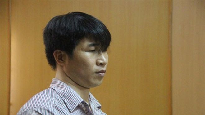 Cầm kéo đâm người tình cũ hơn 60 nhát vì ghen tuông