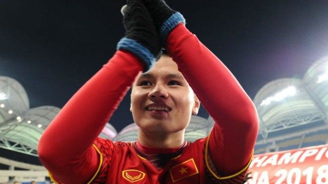 Hà Nội khen thưởng đột xuất Quang Hải cùng 5 cầu thủ U23 Việt Nam