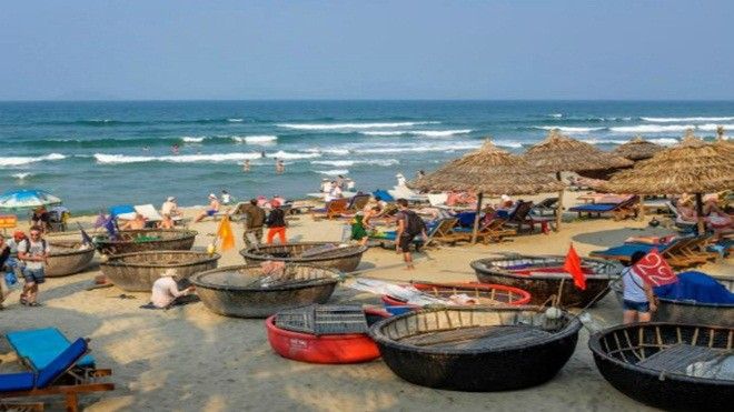 Khách Tây bị giun làm tổ trên da sau chuyến du lịch Việt Nam