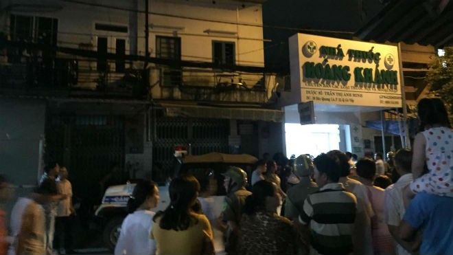 Tá hỏa phát hiện cô gái trẻ tử vong trong tiệm thuốc Tây, trên người có nhiều vết thương