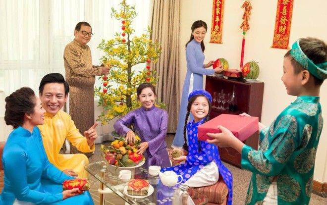 Đầu năm, người châu Á thường làm gì để may mắn suốt 12 tháng?