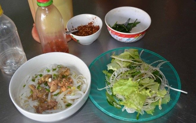 Ngày xuân về xứ Quảng ăn tô mỳ giá… 5.000 đồng