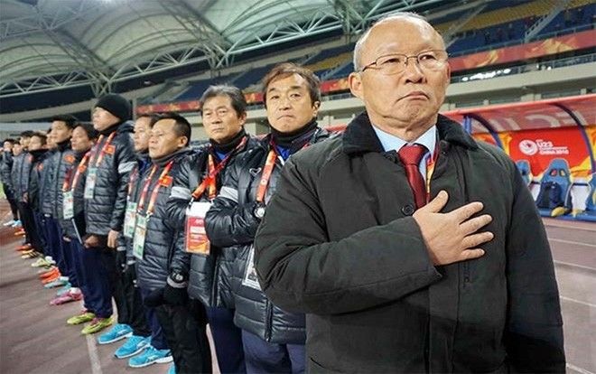 HLV Park Hang Seo: 'Ngôi sao K-POP' của bóng đá Việt Nam