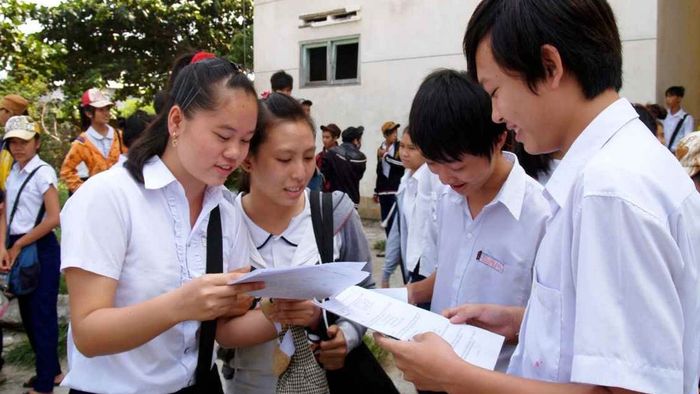 Thầy giáo Hà Nội hướng dẫn 10 mẹo ôn tập hiệu quả môn Toán kì thi THPT Quốc gia 2018