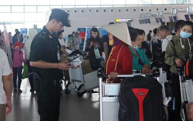 Xử phạt 40 triệu đồng đối với Cảng hàng không Vinh sau vụ nam sinh viên đột nhập máy bay