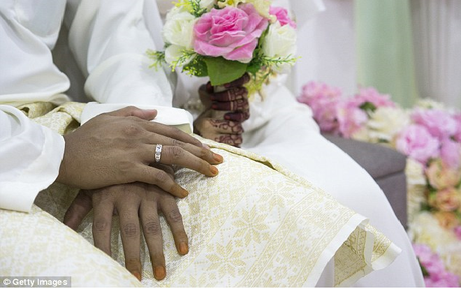 Ly dị vợ vì… không cho làm ‘chuyện ấy’ vào tuần trăng mật