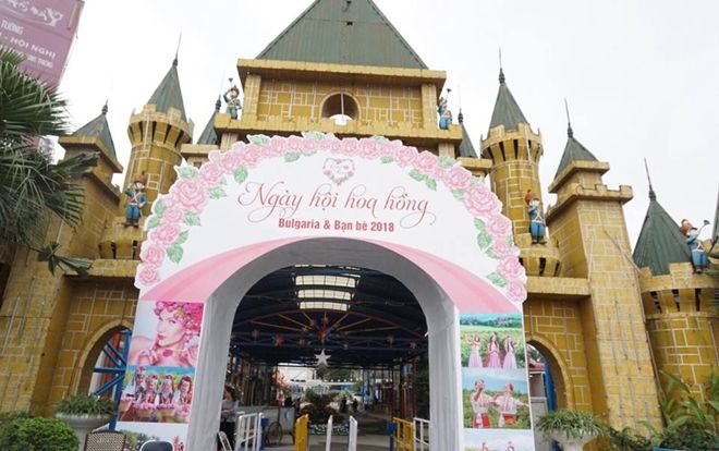 Từng gây nhiều bức xúc, năm nay lễ hội hoa hồng Bungaria liệu có gì khác biệt?