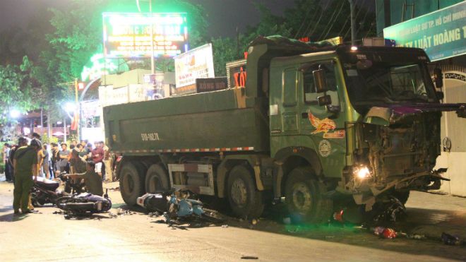 Khởi tố tài xế xe ben gây tai nạn kinh hoàng làm 6 người thương vong