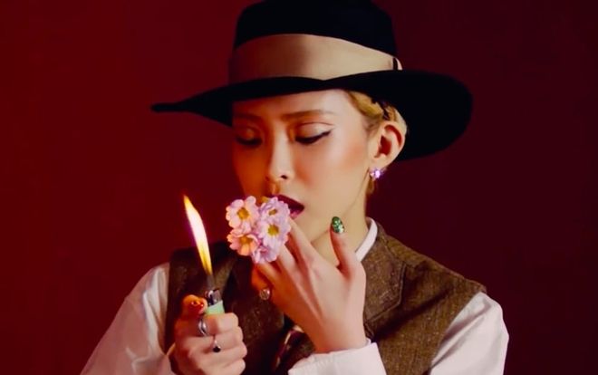 Chưa kịp thấy Mamamoo hạ iKON, cô nàng này đã ‘đánh nhanh thắng gọn’ ngỡ ngàng