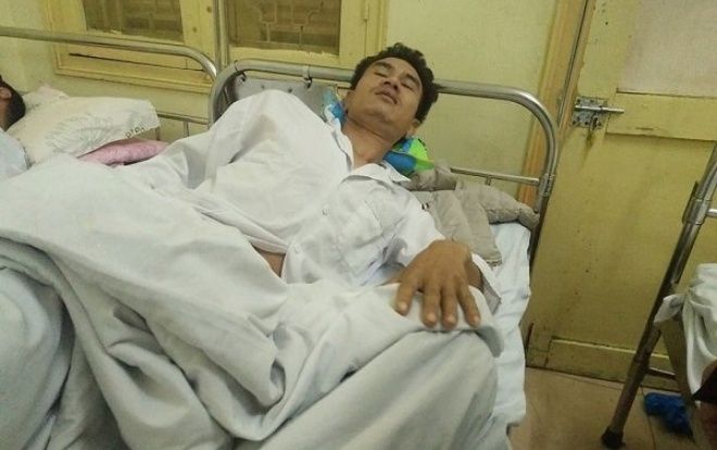 Bảo vệ bệnh viện K xông vào hành hung người nhà bệnh nhân phải nhập viện cấp cứu