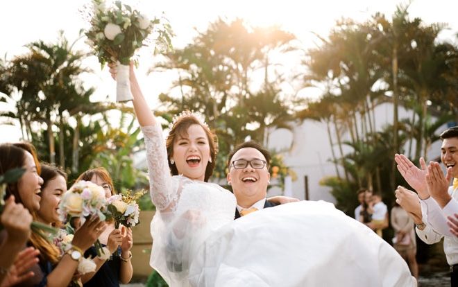 Tiệc cưới 'Chuyến bay tình yêu' của cô dâu Việt và chú rể Malaysia