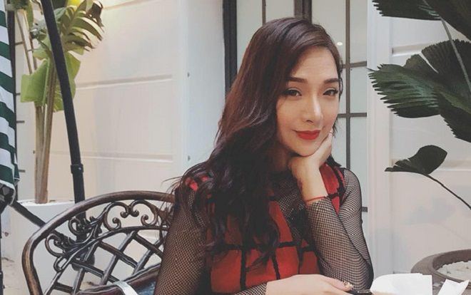 Hạnh phúc 'ngược chiều gió' của người đầu tiên chuyển giới ngay tại Việt Nam