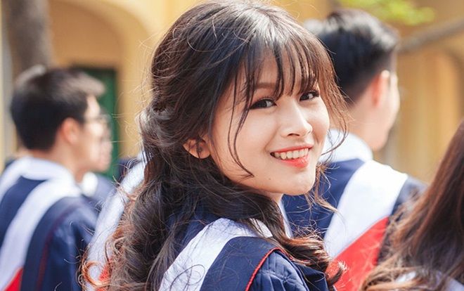 Chân Thiện Mỹ - Nữ sinh Ngoại giao xinh đẹp có cái tên hiếm lạ