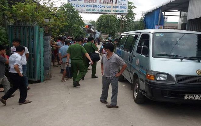 Cô gái chết lõa thể trong phòng trọ, trên nền nhà có nhiều vết máu khô