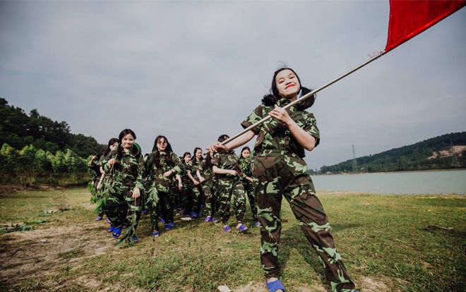 Chúng tôi là chiến sĩ - Bộ ảnh kỷ yếu đậm chất cháu ngoan Bác Hồ của học sinh xứ Nghệ