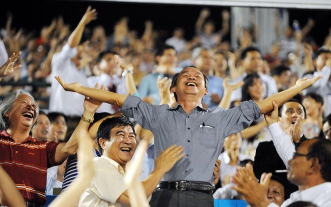 Bầu Đức: Bằng cử nhân sao hơn ‘bằng lòng’ của hàng triệu người hâm mộ!