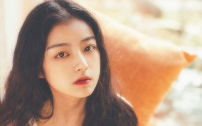 Nữ sinh Sư phạm được khen 'xinh như tiên nữ giáng trần'