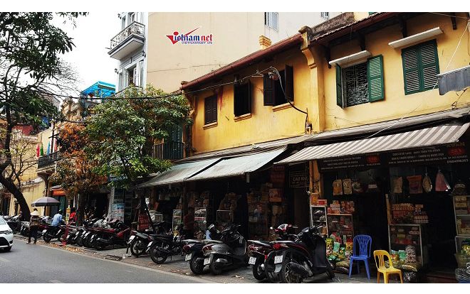 Bên trong nhà cổ hơn 100 tuổi thương gia nài nỉ chủ vẫn không bán