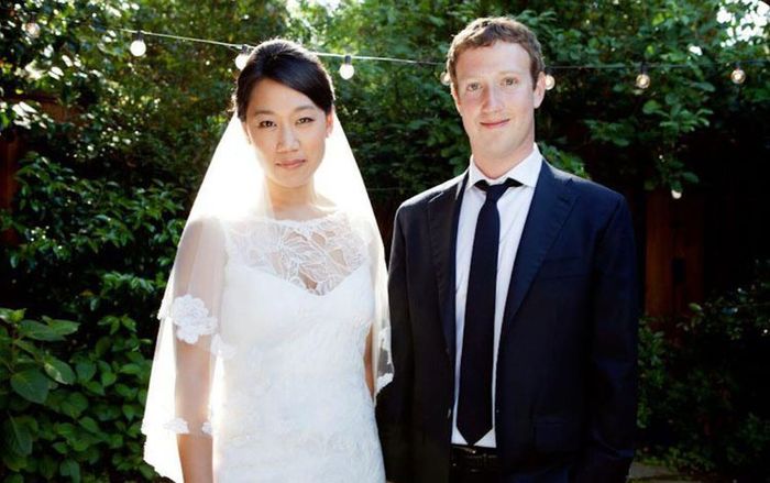 Những điều kì lạ ít người biết về đám cưới của cha đẻ Facebook Mark Zuckerberg và Priscilla Chan