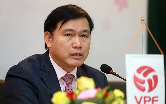 Vì sao bầu Tú bỏ hai ghế VPF, quyết 'bám' ghế phó Chủ tịch VFF?