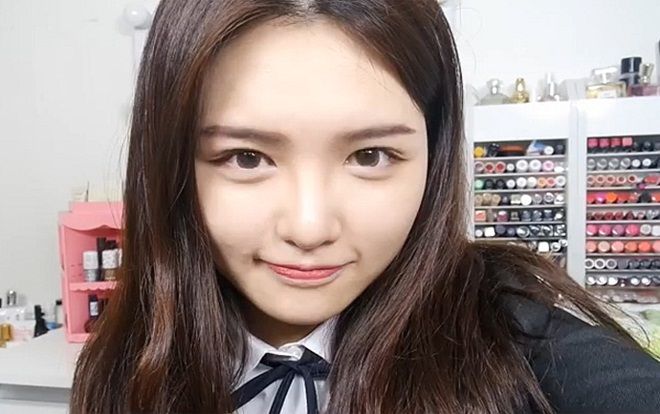 Xôn xao tâm thư vì không make-up nên bị kì thị của một nữ sinh Hàn Quốc