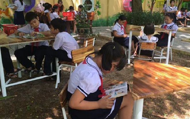 'Cháu đừng làm tổn thương vợ chồng chú thêm nữa': Tâm thư cười ra nước mắt của ông bố gửi bạn học con gái