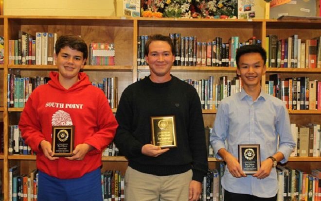 Nam sinh 17 tuổi gốc Việt nhận học bổng toàn phần danh giá tại Mỹ