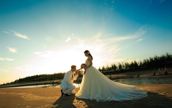 Cô nàng 'bóc phốt' bạn trai hứa hẹn đủ điều, 11 ngày sau bất ngờ đăng ảnh cưới với người khác