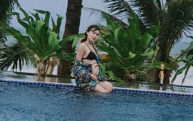 Tranh cãi chuyện nữ sinh 'vác' bụng bầu đi học: 'Lấy chồng giàu nói gì chẳng được'