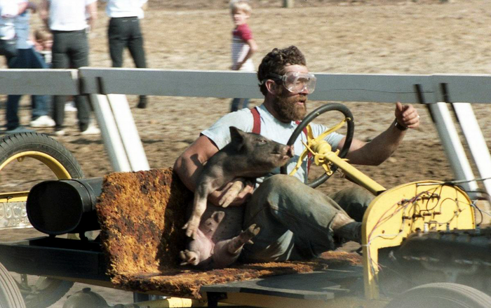 Những thú chơi xe độ khác người trên thế giới, cái số 5 sẽ khiến bạn 'há hốc mồm'