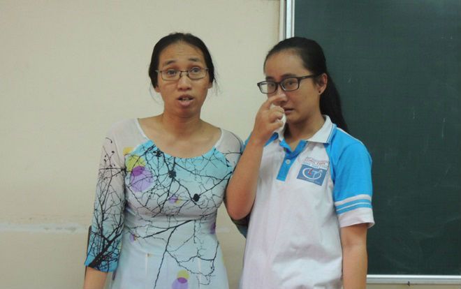 Nữ sinh 'tố' cô giáo suốt 3 tháng không giảng bài: gia đình đề nghị chuyển trường