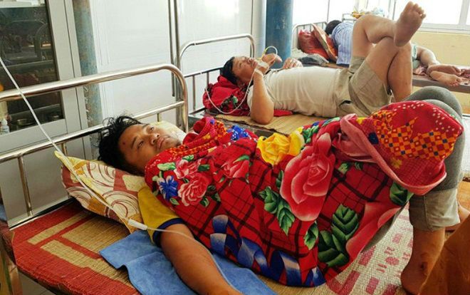 Hành trình lênh đênh gần 7 tiếng trên biển của 19 thuyền viên bị tàu lạ đâm chìm