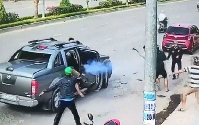 Vụ nổ súng hỗn chiến ở Đồng Nai: Đối tượng cầm đầu băng nhóm dùng rựa chém người đã ra đầu thú