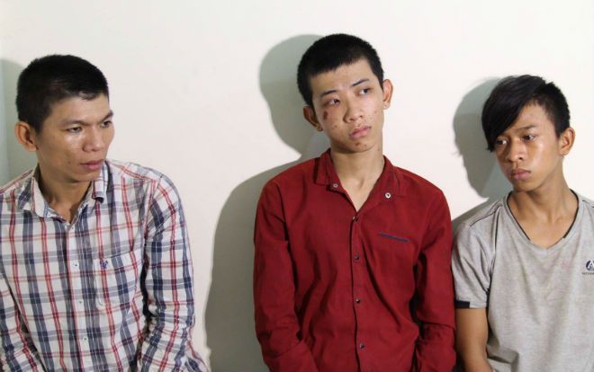 Bắt nhóm cướp nghiện ma túy chuyên gây án vào ban đêm, nhắm vào phụ nữ đi đường
