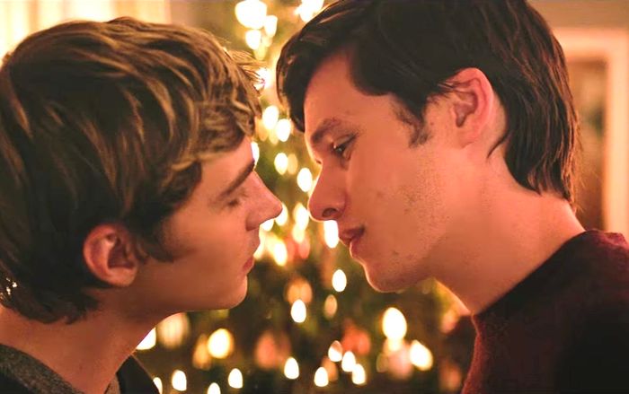 'Love, Simon' bị giới hạn độ tuổi ở Singapore, người hâm mộ Việt Nam hoang mang