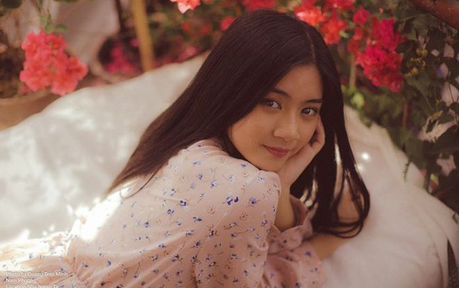 Nữ sinh đạt danh hiệu Miss Teen cover bản hit của 'Tháng năm rực rỡ' khiến dân mạng 'sốt xình xịch'