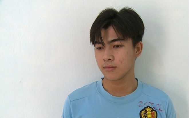 Mâu thuẫn trong lúc đùa giỡn, nam sinh lớp 11 đâm bạn tử vong